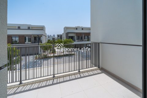 Rijtjeshuis te huur in Tilal Al Ghaf, Dubai, VAE 3 slaapkamers, 140 vr.m., nr 692755 - foto 13