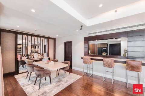 Palm Jumeirah, Dubai, UAE의 임대용 아파트 침실 3개, 376.5제곱미터 번호 700053 - 사진 6