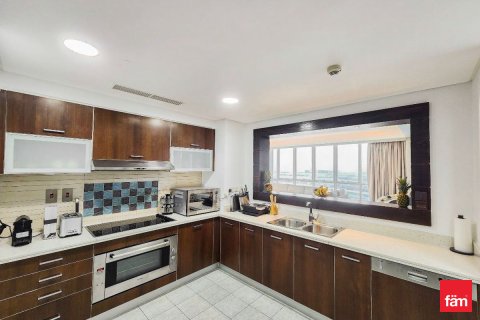 Palm Jumeirah, Dubai, UAE의 임대용 아파트 침실 3개, 376.5제곱미터 번호 700053 - 사진 8