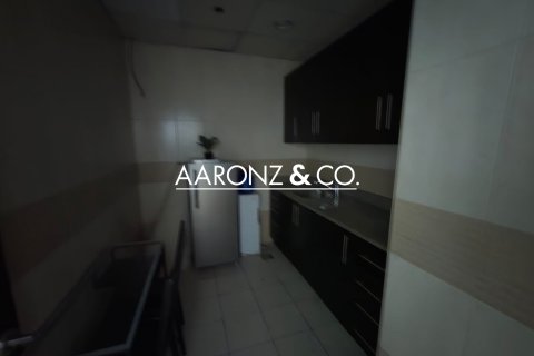 Üürile anda kontor asukohaga Business Bay, Dubai, AÜE: 113 m² Nr 693681 - pilt 17