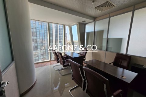 Üürile anda kontor asukohaga Business Bay, Dubai, AÜE: 113 m² Nr 693681 - pilt 5