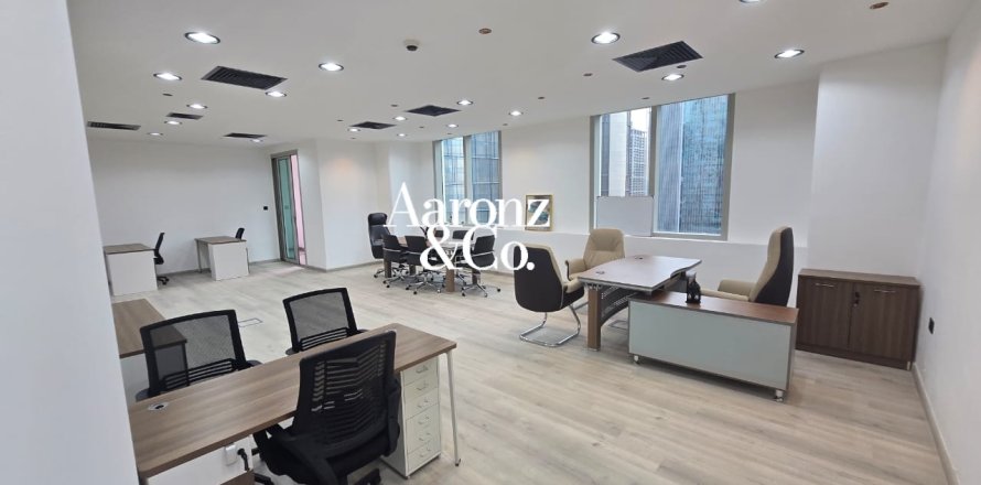 Office in Business Bay, Dubai, UAE 108 sq.m. № 693680