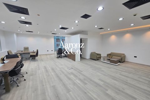 Office in Business Bay, Dubai, UAE 108 sq.m. № 693680 - photo 10