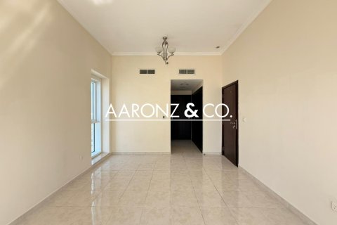 Jumeirah Lake Towers, Dubai, UAE의 임대용 아파트 침실 2개, 110제곱미터 번호 693685 - 사진 4