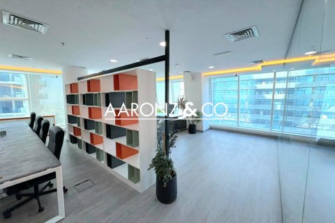 Üürile anda kontor asukohaga Business Bay, Dubai, AÜE: 139 m² Nr 693683 - pilt 12