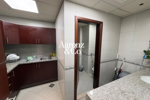Zyrë në Business Bay, Dubai, Emiratet e Bashkuara Arabe 139 m2. № 693683 - Foto 13