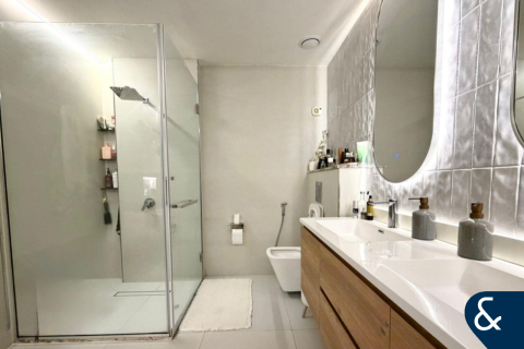 Apartament në Downtown Dubai (Downtown Burj Dubai), Emiratet e Bashkuara Arabe 2 dhoma gjumi, 135 m2. № 697853 - Foto 9