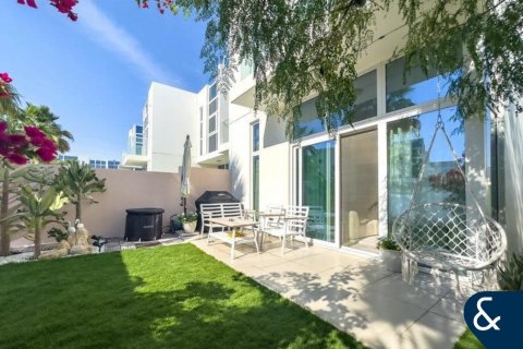 Müüa villa asukohaga DAMAC Hills (Akoya by DAMAC), Dubai, AÜE: 3 magamistoaga, 175 m² Nr 697850 - pilt 1