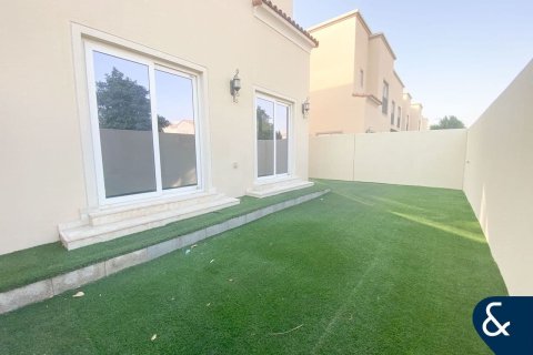 Vilă de vânzare în Dubai Land, Dubai, EAU 4 dormitoare, 206 mp.  №697918 - poză 16