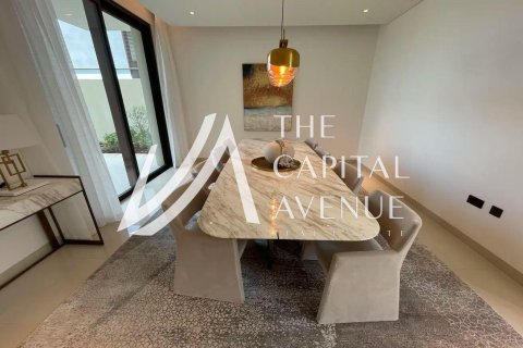 Villa te koop in Saadiyat Island, Abu Dhabi, VAE 4 slaapkamers, 720 vr.m., nr 737288 - foto 6