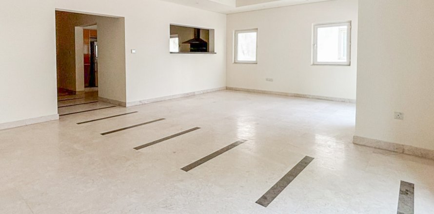 Villa a Al Furjan, Dubai, EAU 3 camere da letto, 229.56 mq. № 587360
