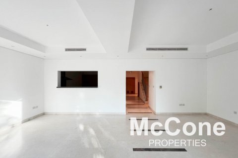 Снять в аренду таунхаус в Al Furjan, Дубай, ОАЭ 3 спальни, 283.26м2, № 587361 - фото 3