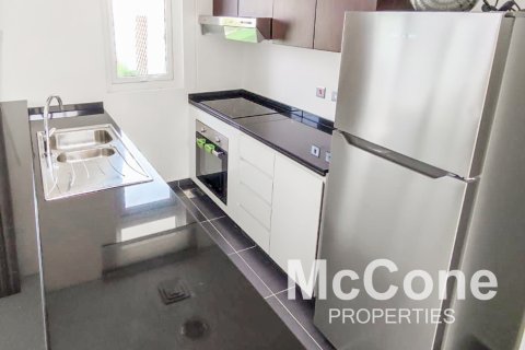 Řadový dům v Dubai, SAE 4 ložnice, 222.13 m² Č.: 587399 - fotografie 7