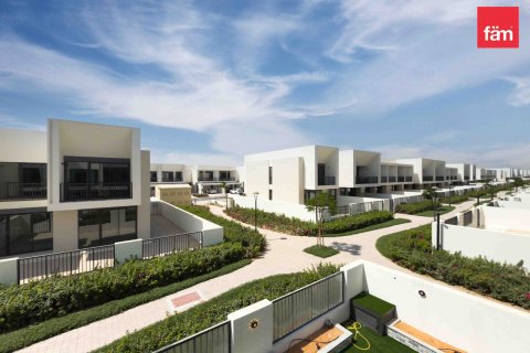 Town Square、Dubai、UAEにあるタウンハウス 4ベッドルーム、253.6 m2 No655909