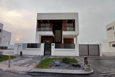 Komerční nemovitost v Al Shamkha, Abu Dhabi, SAE 5 ložnice, 501 m² Č.: 594117 - fotografie 1