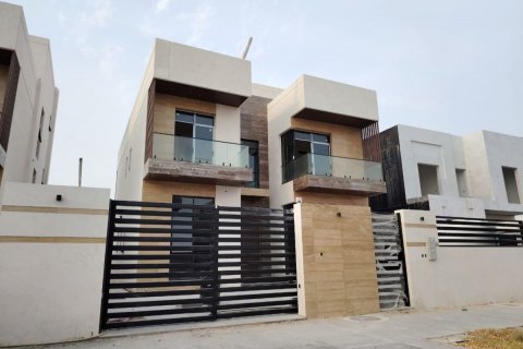 Komerční nemovitost v Al Shamkha, Abu Dhabi, SAE 6 ložnice, 468 m² Č.: 594115 - fotografie 9