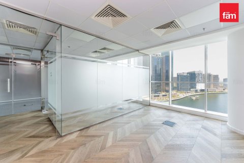 Office i Business Bay, Dubai, UAE 91.8 kvm № 717896