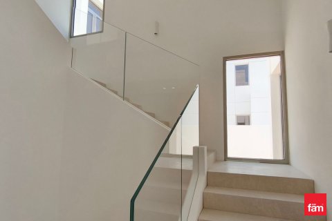 Villa zur Miete in Jumeirah Park, Dubai, VAE 5 Schlafzimmer, 707.9 m2 Nr. 717895 - Foto 8