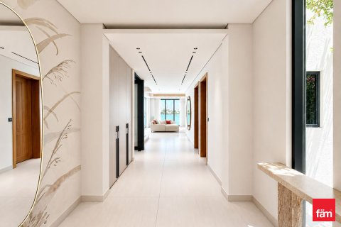 Villa à louer à Jumeirah Islands, Dubai, EAU 5 chambres, 1078 m2 № 717899 - photo 3