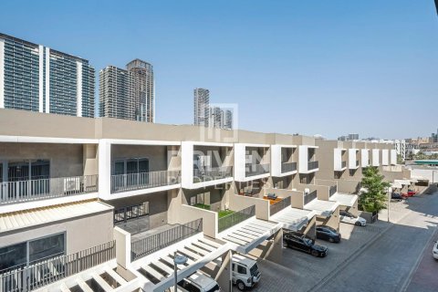 Üürile anda korter asukohaga Jumeirah Village Circle, Dubai, AÜE: 1 magamistoaga, 98 m² Nr 655155 - pilt 1