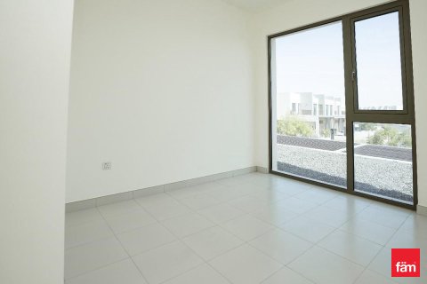 Вилла Дубай, БАӘ-да 3 жатын бөлмелер, 129.9 м² № 661871 - фото 2