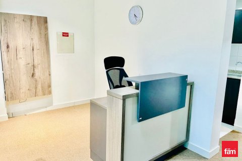 Офис Аль-Барша, Дубай, БАӘ-да 66.1 м² № 661868 - фото 1