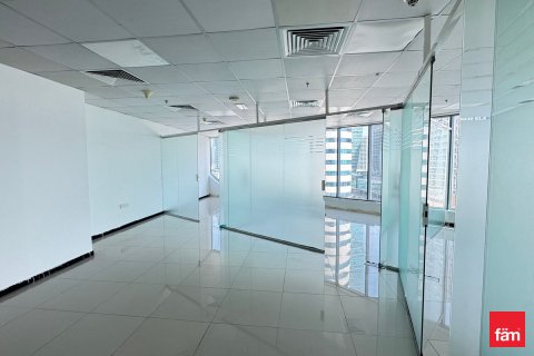 Zyrë në Business Bay, Dubai, Emiratet e Bashkuara Arabe 90.2 m2. № 661870 - Foto 2