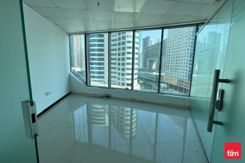 Zyrë në Business Bay, Dubai, Emiratet e Bashkuara Arabe 90.2 m2. № 661870 - Foto 11