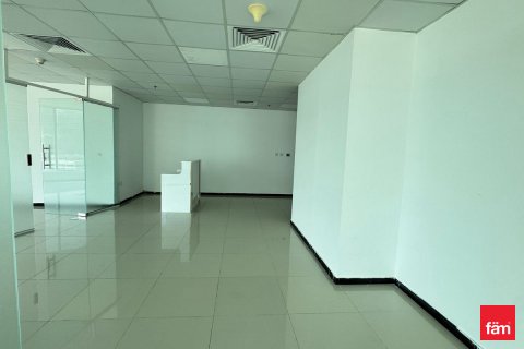 Zyrë në Business Bay, Dubai, Emiratet e Bashkuara Arabe 90.2 m2. № 661870 - Foto 14