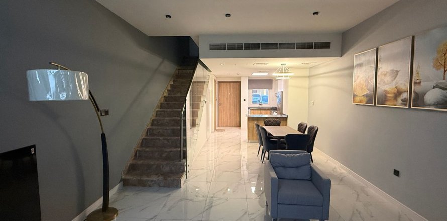 Таунхаус Дубай, БАӘ-да 2 жатын бөлмелер, 123.7 м² № 661867