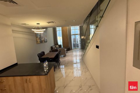 Таунхаус Дубай, БАӘ-да 2 жатын бөлмелер, 123.7 м² № 661867 - фото 10