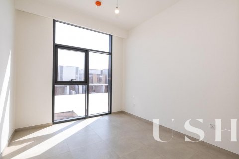 Rijtjeshuis te koop in Mudon, Dubai, VAE 3 slaapkamers, 176 vr.m., nr 620775 - foto 22