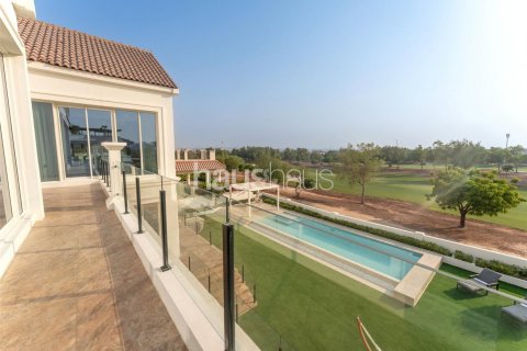 Vila v Jumeirah Golf Estates, Dubai, SAE 6 ložnice, 1003 m² Č.: 625254 - fotografie 29