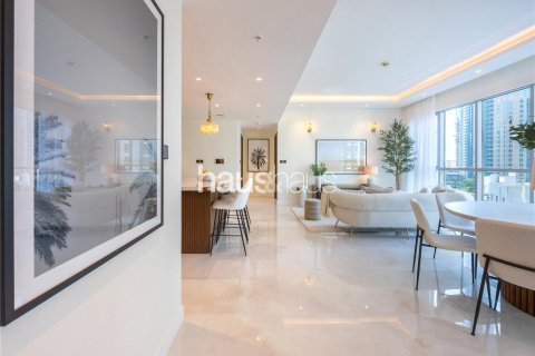 Apartment in Downtown Dubai (Downtown Burj Dubai), Dubai, UAE 2 bedrooms, 127 sq.m. № 625298 - photo 15
