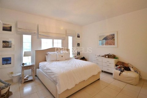 Müüa villa asukohaga The Springs, Dubai, AÜE: 3 magamistoaga, 228 m² Nr 625253 - pilt 5
