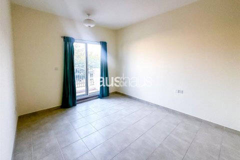 Řadový dům v Dubai Sports City, SAE 4 ložnice, 297 m² Č.: 625301 - fotografie 8
