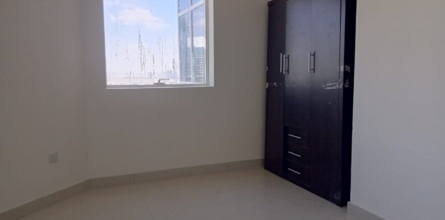 Dzīvoklis Jumeirah Lake Towers, Dubaijā, AAE 2 istabas, 86 m2 Nr. 693914