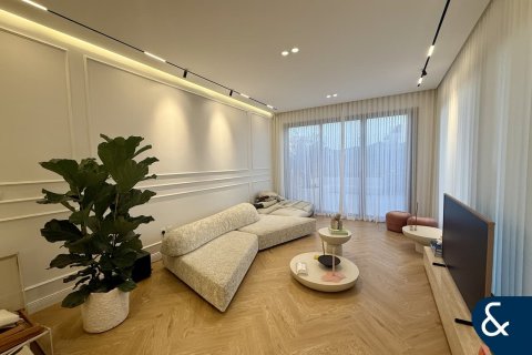 خانه شهری برای فروش در  Al Furjan، Dubai، امارات متحده عربی  3 خوابه ، 303 متر مربع ، شماره 671069 - تصویر 2