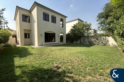 ویلا برای فروش در  Arabian Ranches، Dubai، امارات متحده عربی  4 خوابه ، 324 متر مربع ، شماره 671066 - تصویر 1