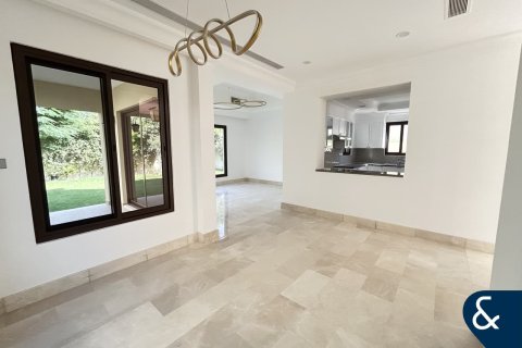 ویلا برای فروش در  Arabian Ranches، Dubai، امارات متحده عربی  4 خوابه ، 324 متر مربع ، شماره 671066 - تصویر 5