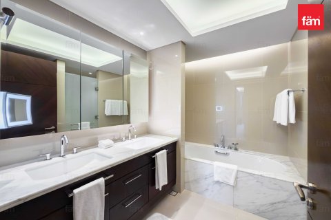 Apartament de vânzare în Downtown Dubai (Downtown Burj Dubai), Dubai, EAU 2 dormitoare, 157.9 mp. №701384 - poză 25