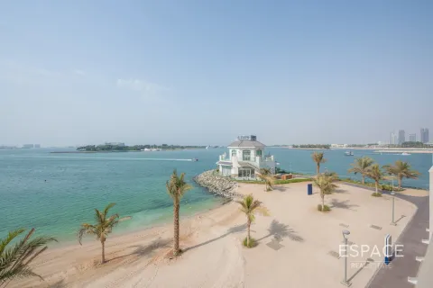 Huoneisto AZURE RESIDENCES Palm Jumeirah, Dubai, Arabiemiraatit 1 makuuhuone, 106 m2 № 650420 - kuva 1