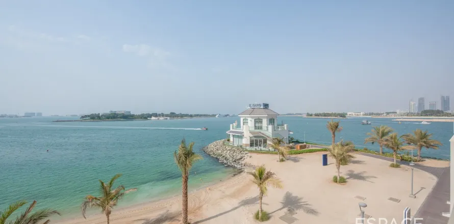 Huoneisto AZURE RESIDENCES Palm Jumeirah, Dubai, Arabiemiraatit 1 makuuhuone, 106 m2 № 650420