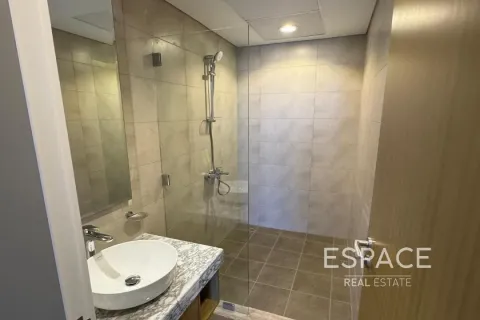 Apartment in AYKON CITY in Sheikh Zayed Road, Dubai, UAE 2 bedrooms, 77 sq.m. № 650423 - photo 8