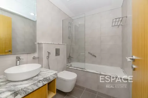 Apartment til leje i Sheikh Zayed Road, Dubai, UAE 2 soveværelser, 76 kvm № 650422 - foto 10