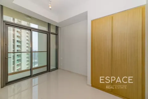 Apartment til leje i Sheikh Zayed Road, Dubai, UAE 2 soveværelser, 76 kvm № 650422 - foto 4