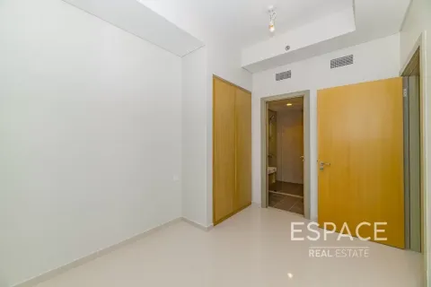 Apartment til leje i Sheikh Zayed Road, Dubai, UAE 2 soveværelser, 76 kvm № 650422 - foto 7