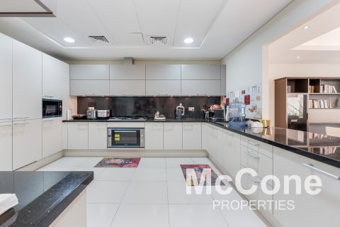 Řadový dům v Meydan, Dubai, SAE 4 ložnice, 218.04 m² Č.: 587313 - fotografie 4