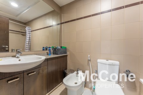 דירה למכירה ב Remraam, Dubai, איחוד האמירויות  2 חדרי שינה, 148.74 מ"ר, מספר 587310 - תמונה 12