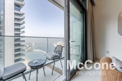 Apartment in Dubai Harbour, Dubai, UAE 1 bedroom, 66.15 sq.m. № 587315 - photo 11